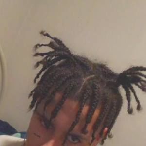 Meet your Posher, Javon